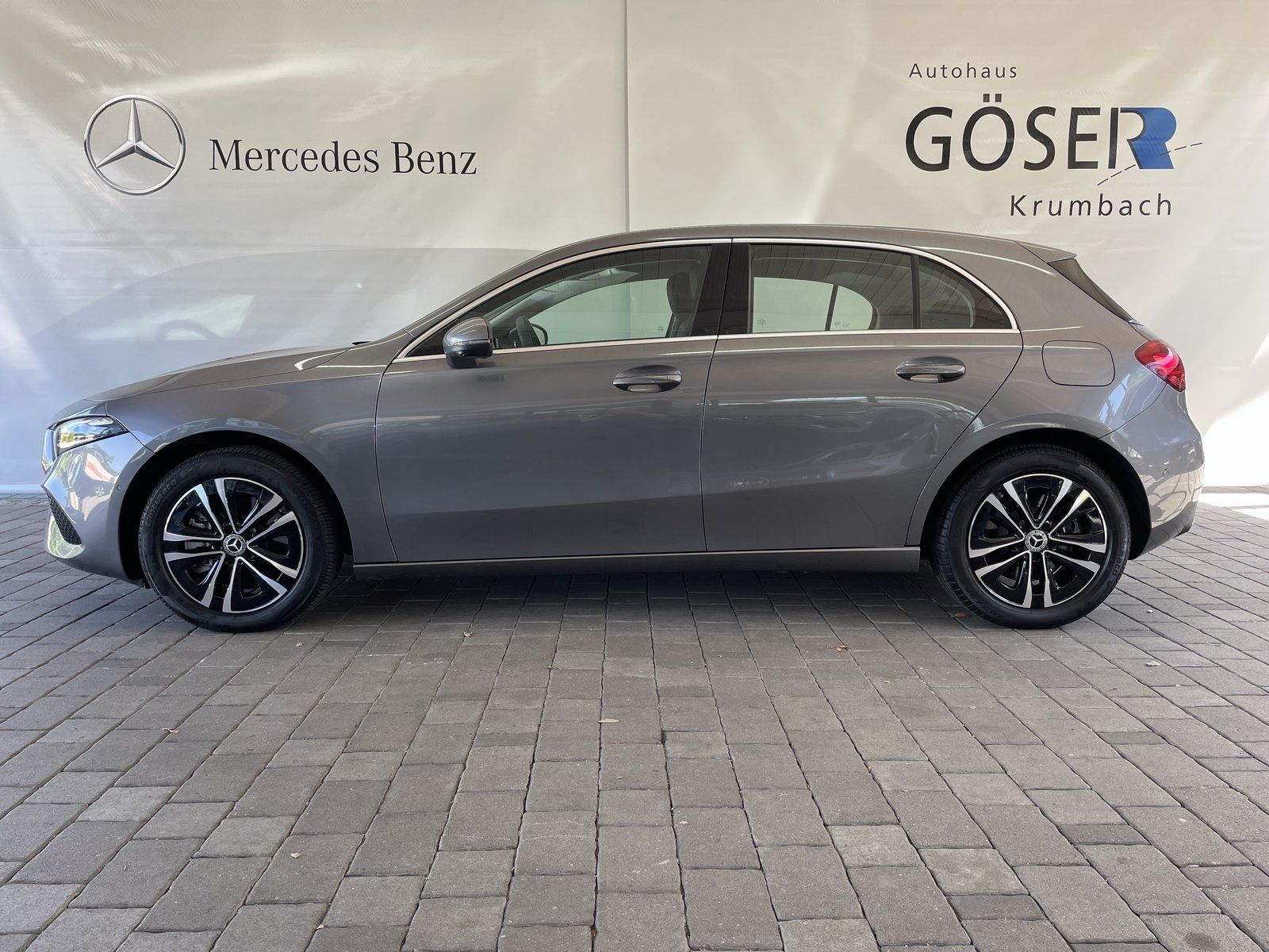 Mercedes-Benz A 250 e ProgrLine - Samsaru's Car Outlet