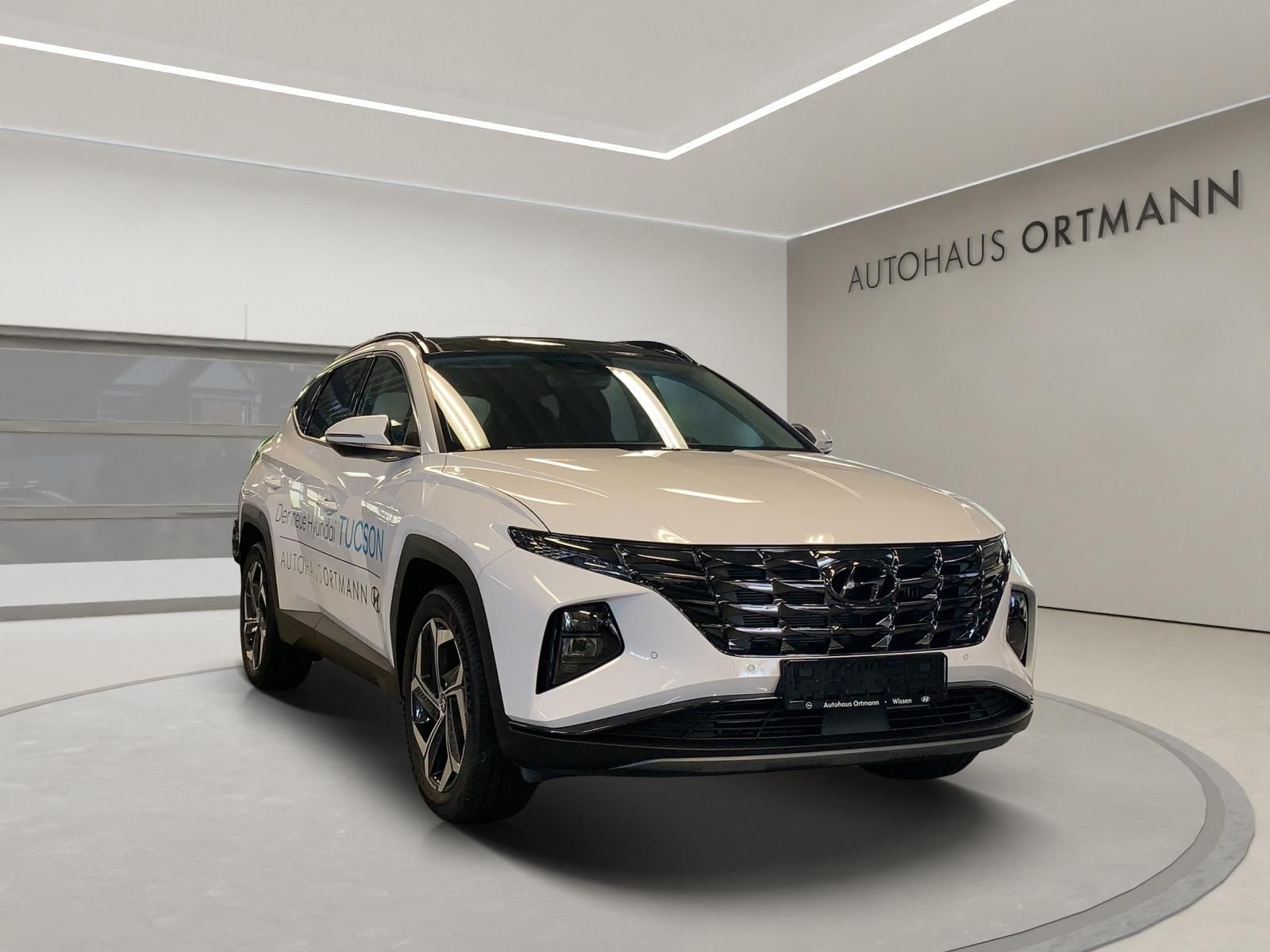Hyundai TUCSON 1.6 Plug-In-Hybrid 'Trend' 4WD - Samsaru's Car Outlet