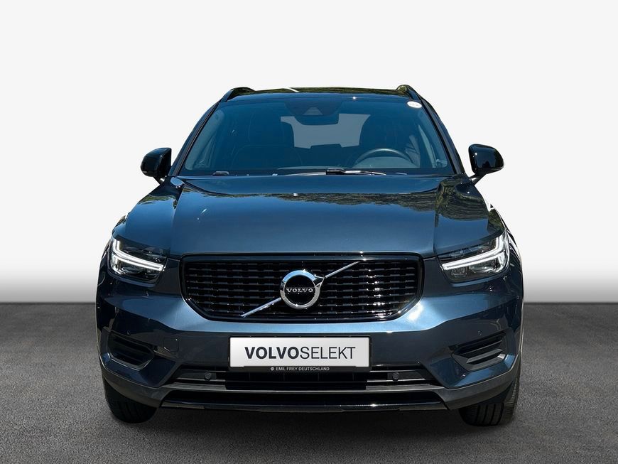 Volvo XC40 B4 Geartronic RDesign - Samsaru's Car Outlet