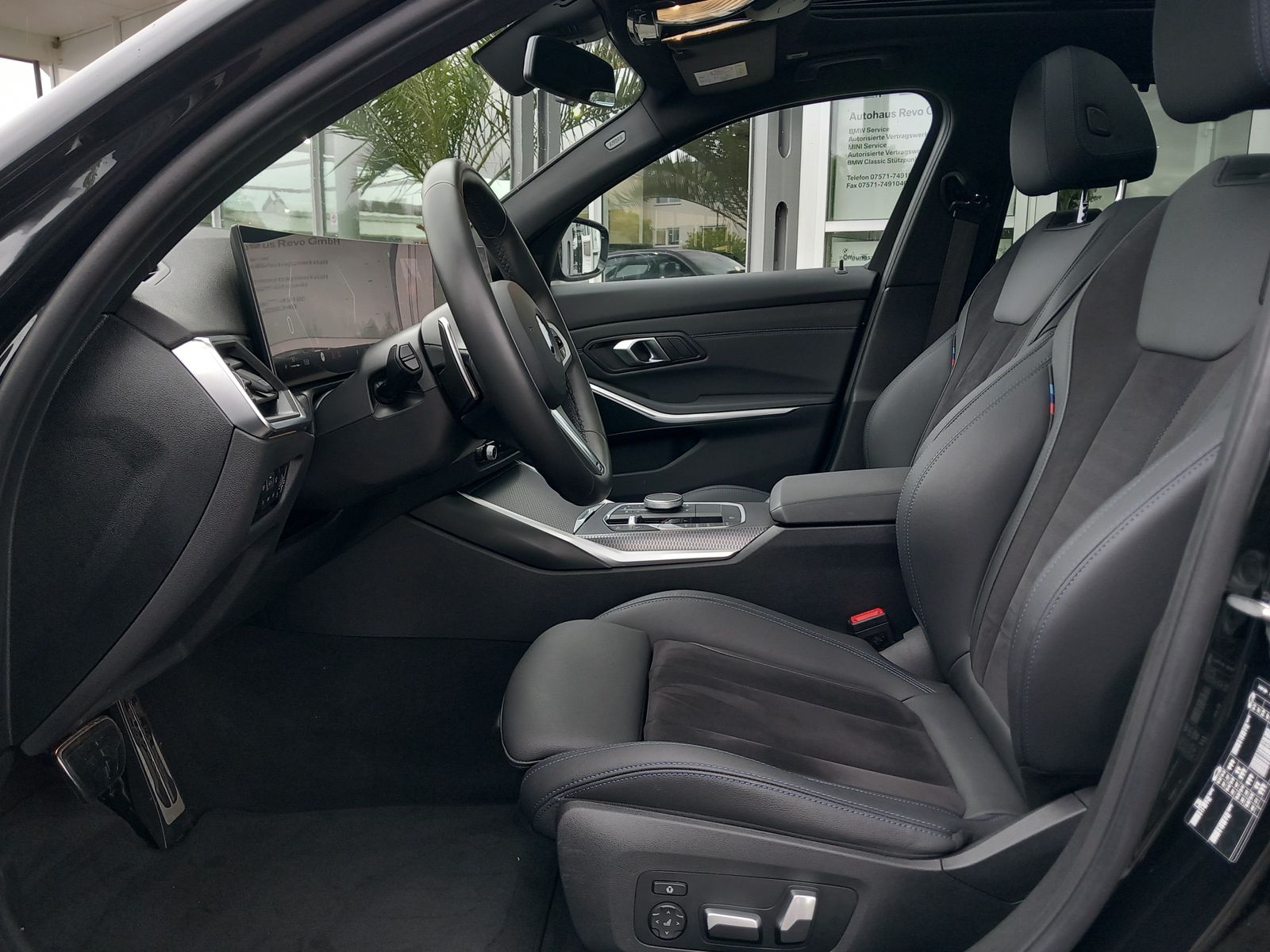 BMW 320d Touring MSport - Samsaru's Car Outlet