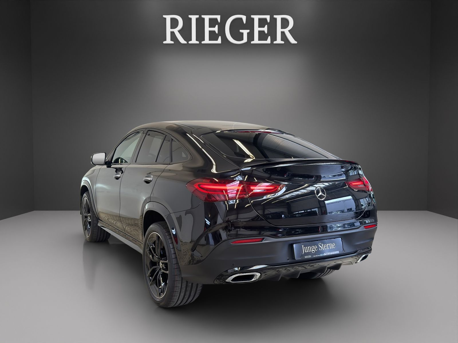 Mercedes-Benz GLE 300 d 4M AMG Premium*NIGHT*Airmatic*Pano*22"