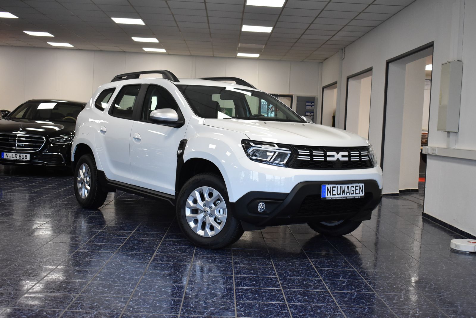 Dacia Duster 4WD - Samsaru's Car Outlet