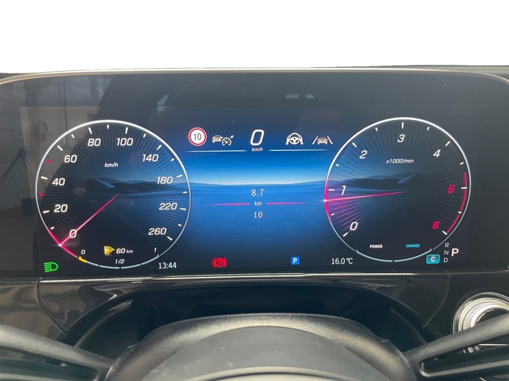 Mercedes-Benz E 450 d 4MATIC AMG+ILS+MBUX+Superscreen+Burm+HUD