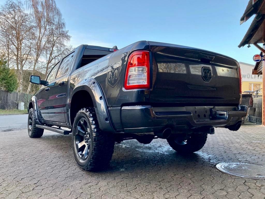 Dodge 1500 V8*LPG*OFF-ROAD*LED*AHK*LEDER*GARANTIE*TOP