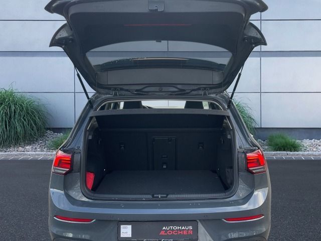 Volkswagen Golf Style 2.0 TSI DSG - Samsaru's Car Outlet