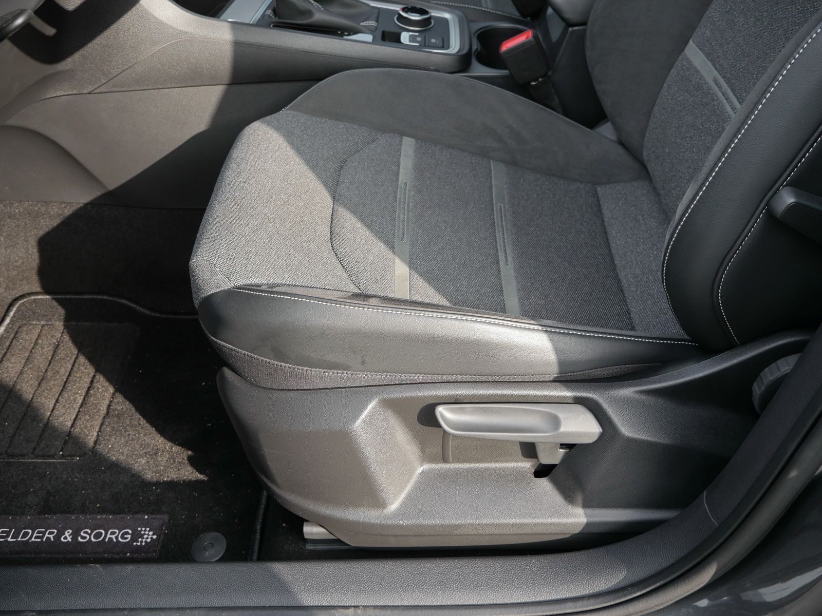 Seat Ateca Xperience 2.0 TDI LED*AHK*ACC*AppConnect