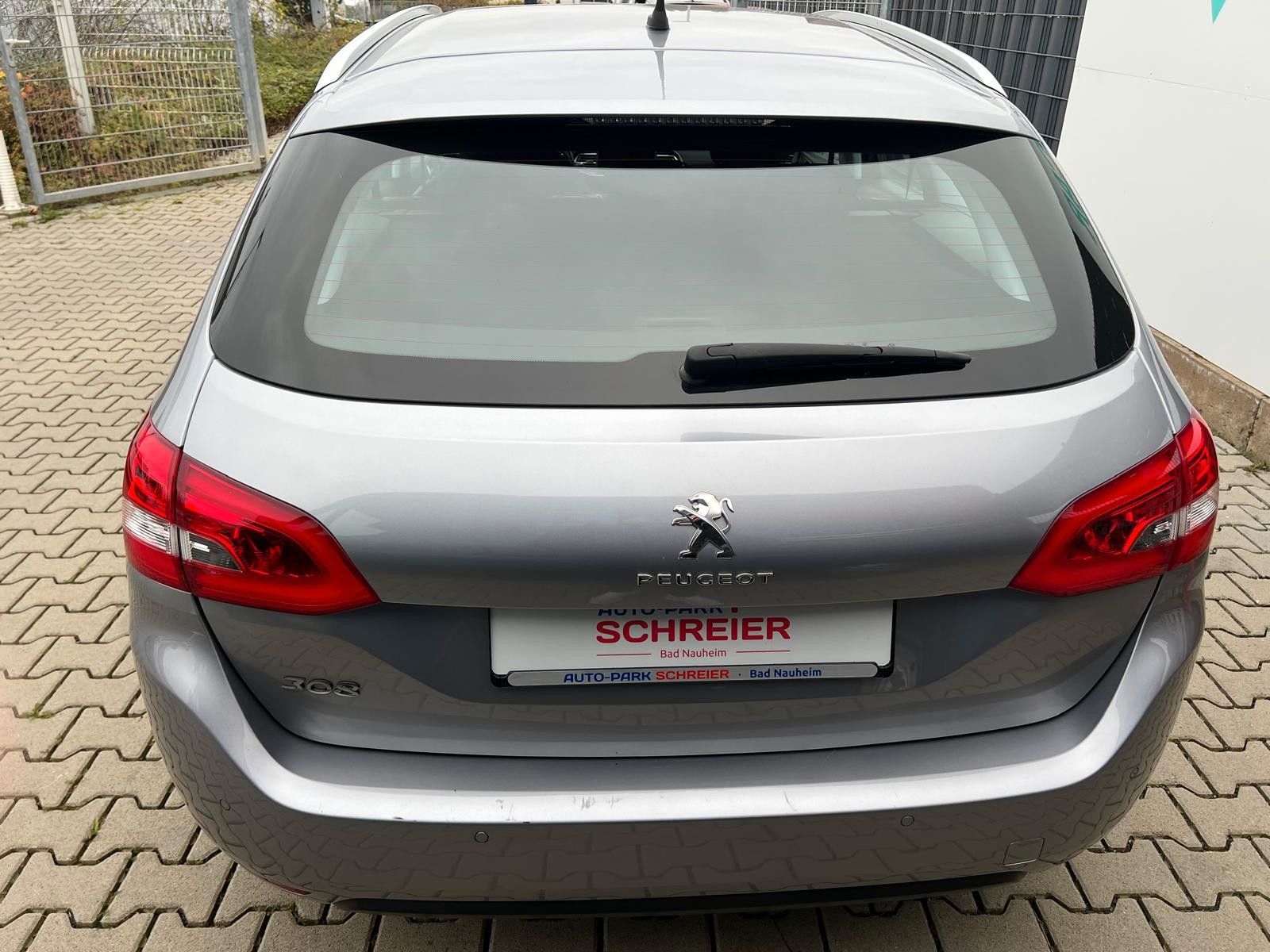 Peugeot 308 SW Active - Samsaru's Car Outlet