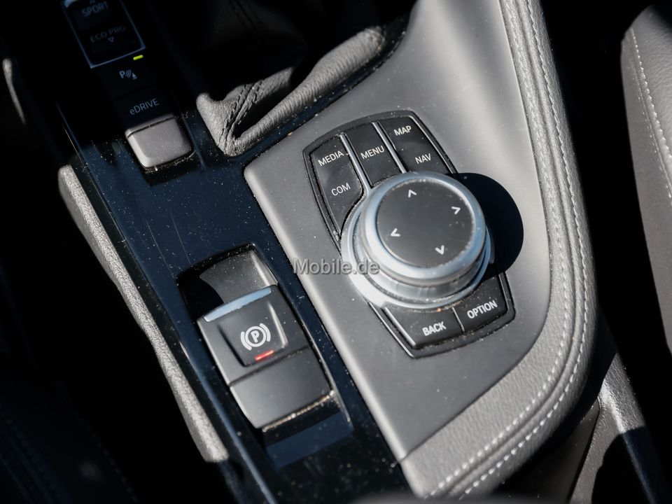 BMW X1 xDrive25e Sport Line Steptronic - Samsaru's Car Outlet