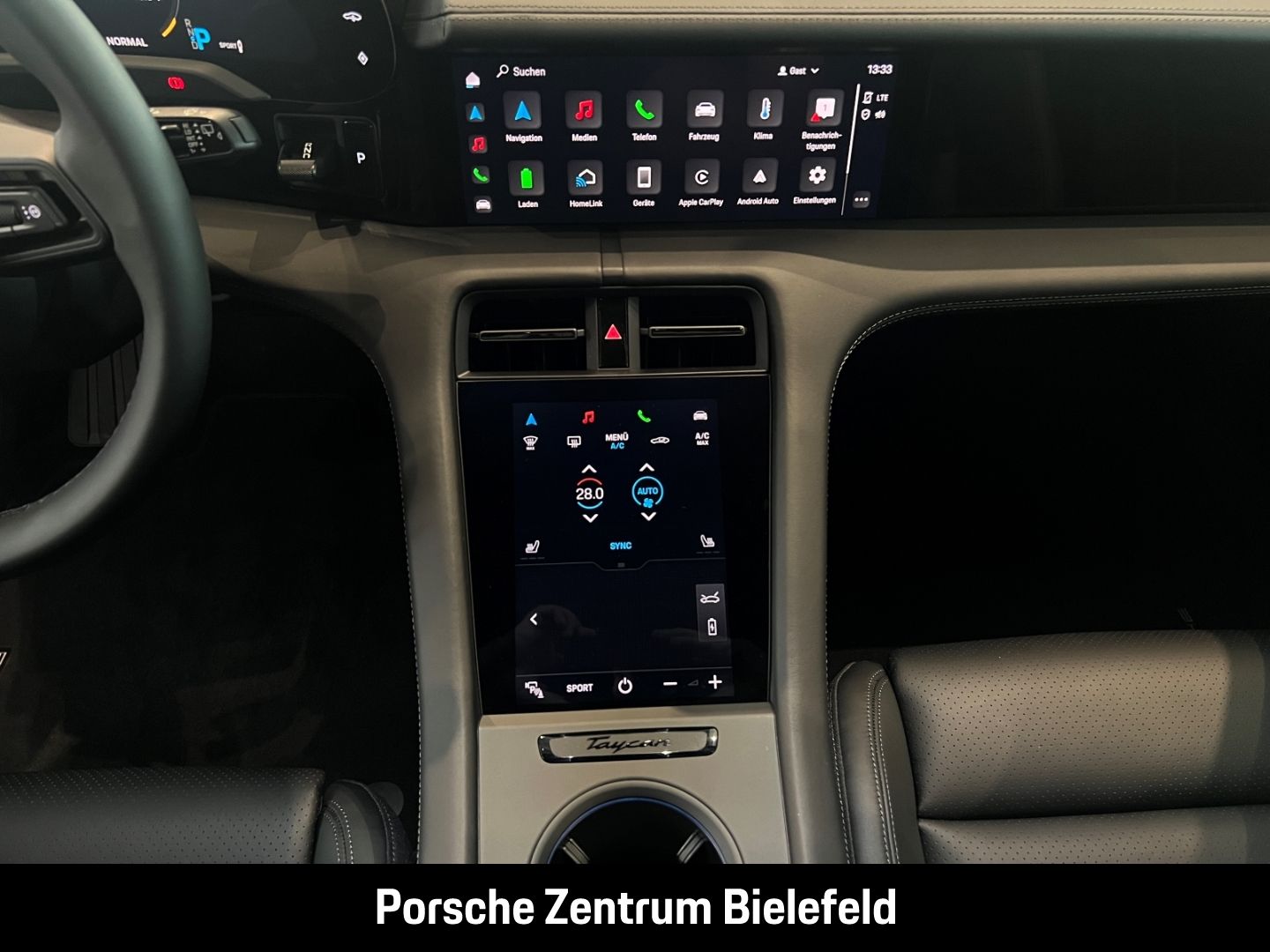 Porsche Taycan 4S Cross Turismo Panoramadach LED-Matrix