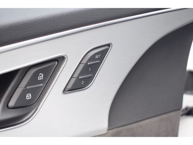 Audi Q7 50 TDI qu. tipt. S LINE+AHZV+STHG+7 SITZE+AIR