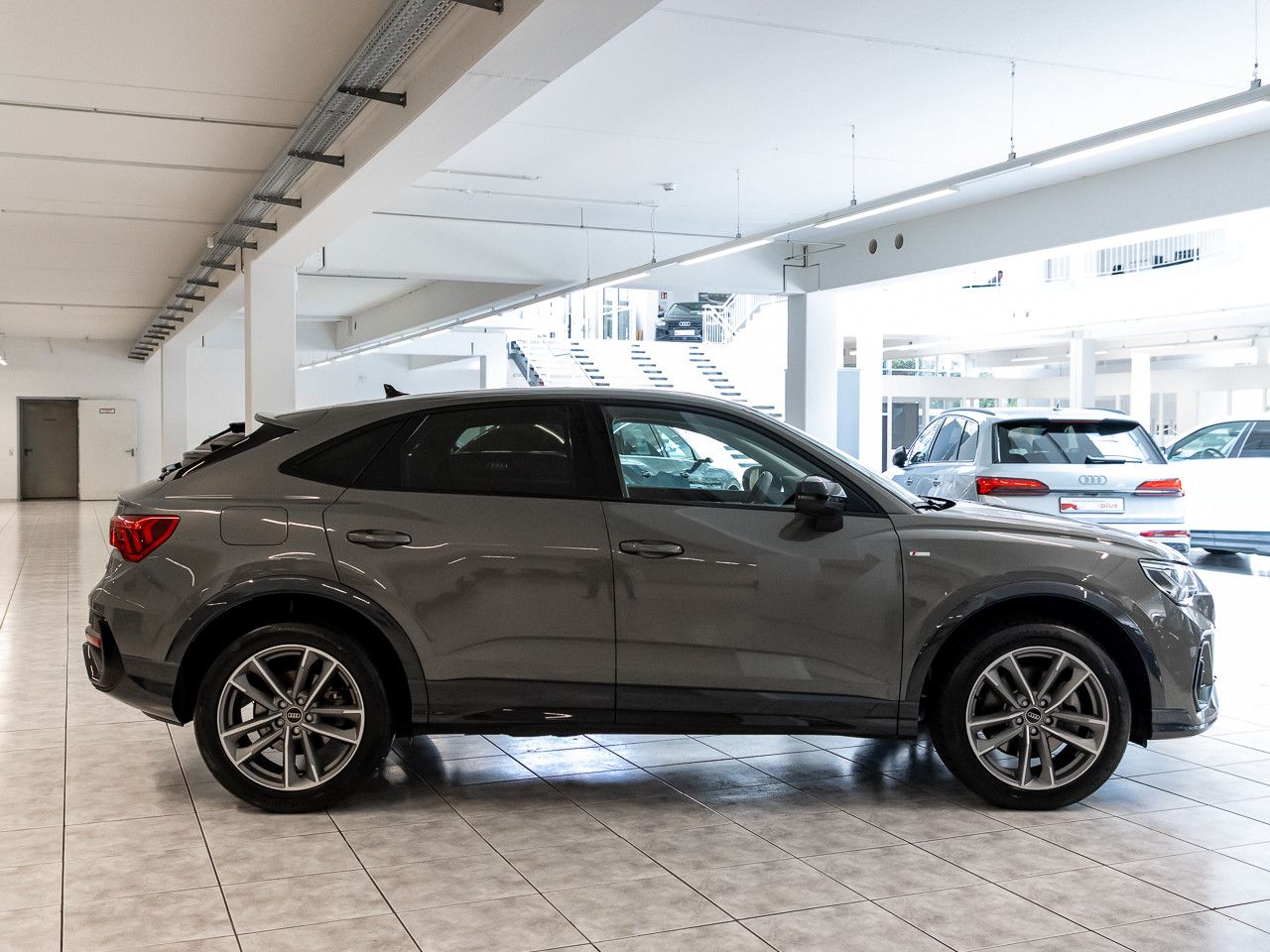 Audi Q3 Sportback S line 40 TFSI quattro S tronic - Samsaru's Car Outlet