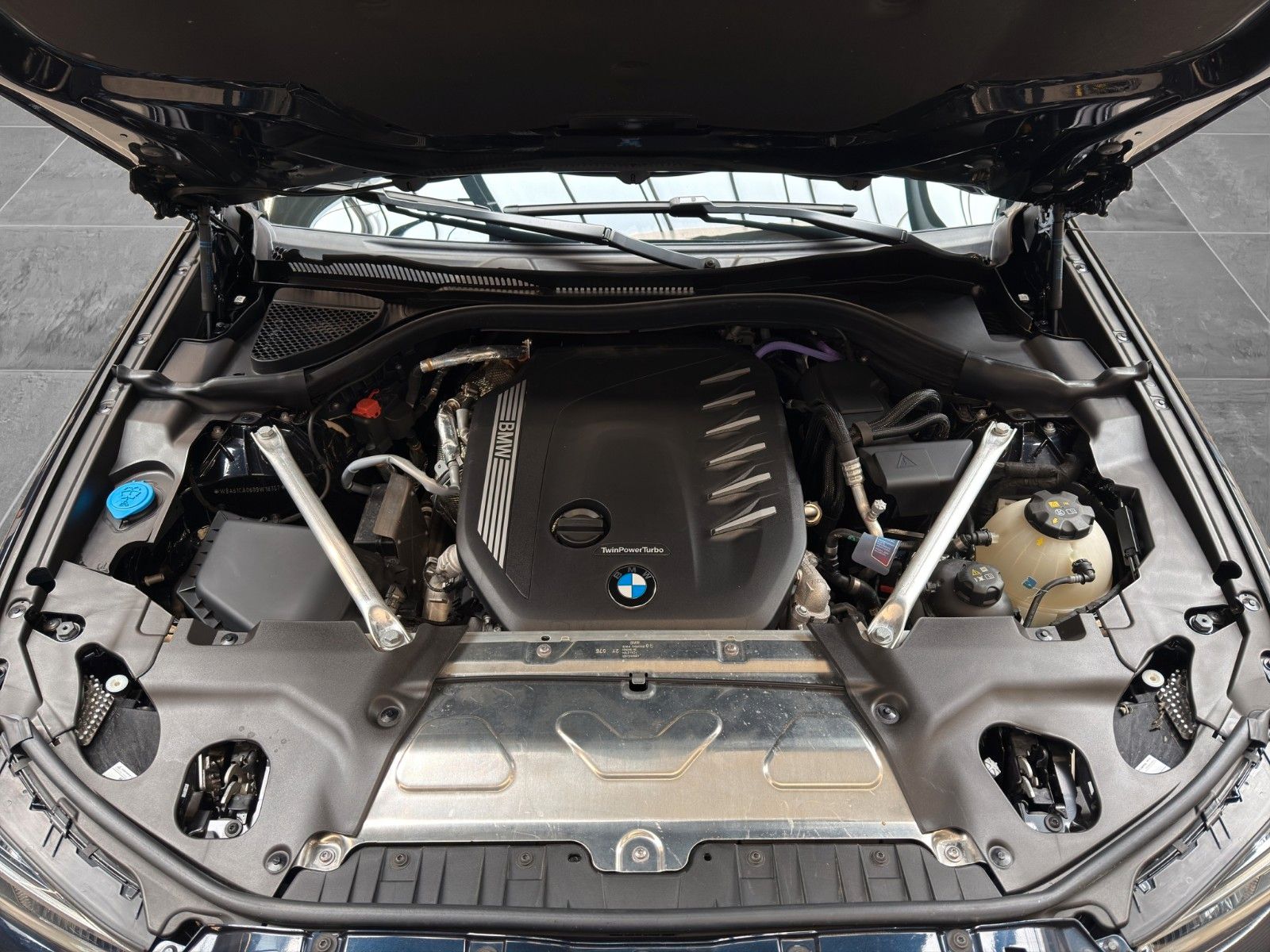 BMW X4 xDrive 30d M Sport ACC AHK HiFi LED PANO 3-ZK