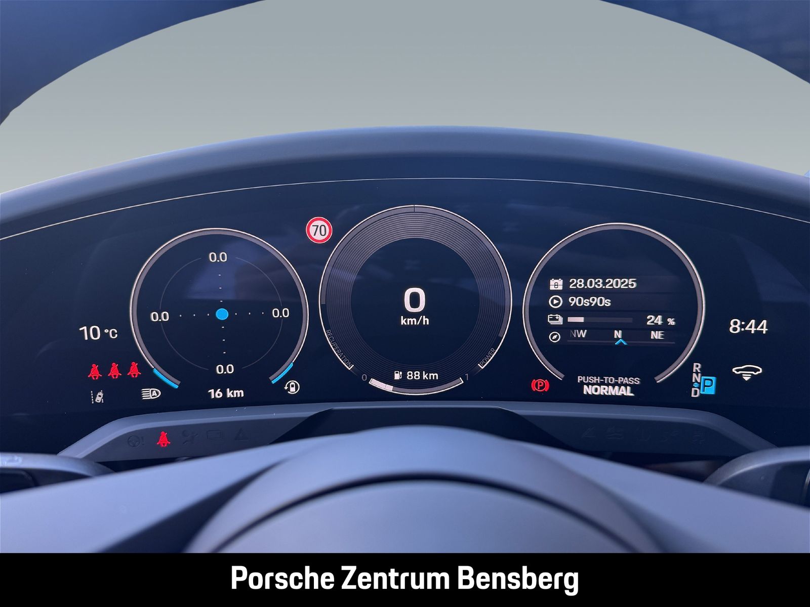 Porsche Taycan 4S Cross Turismo