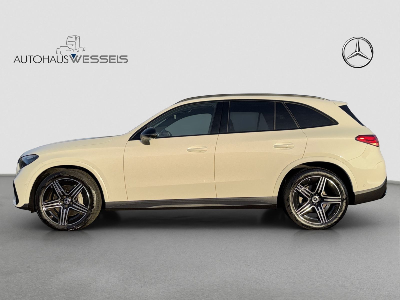 Mercedes-Benz GLC 300 d 4M AMG DISTR Pano DIGI AHK-Assist 360°