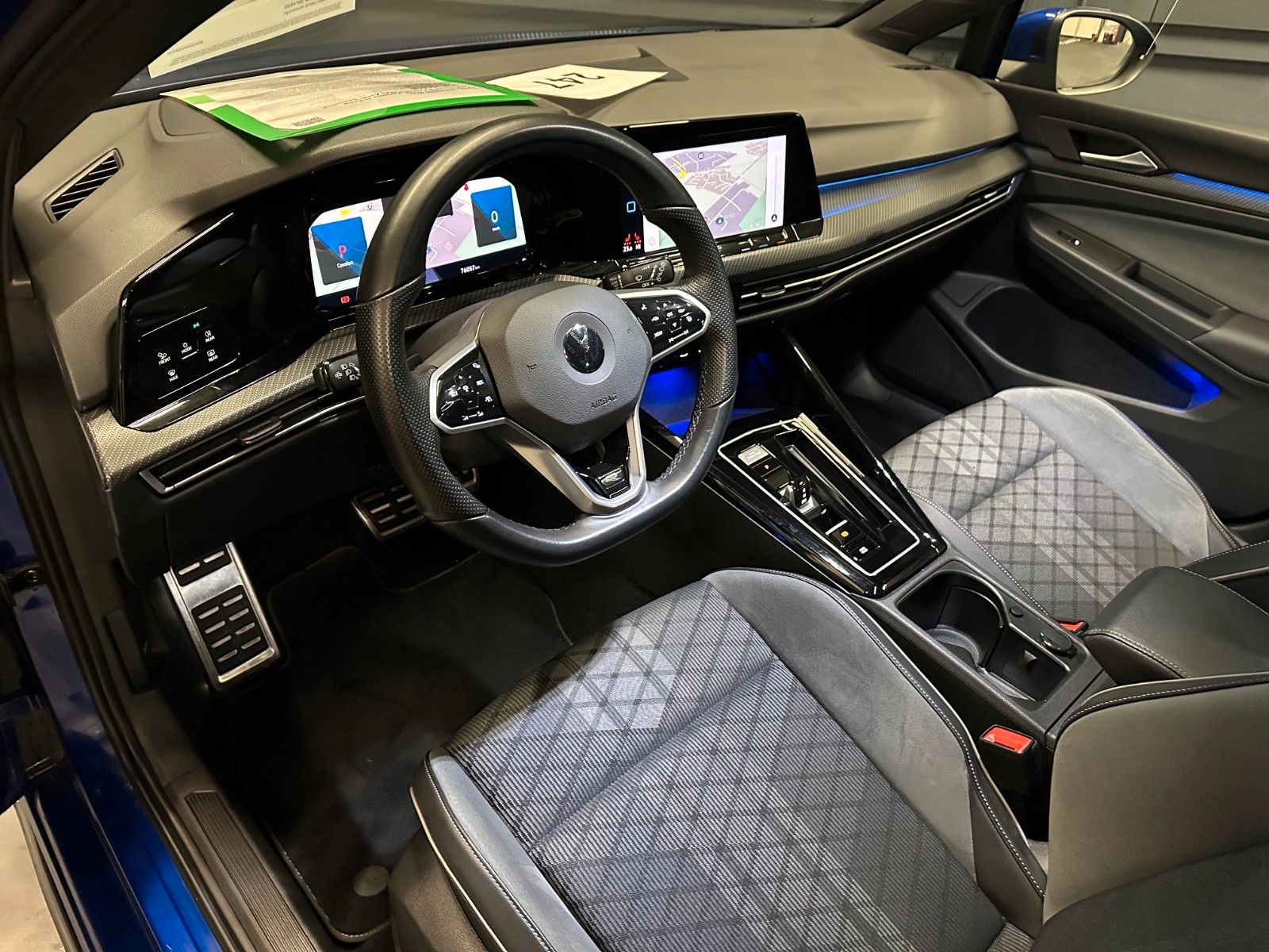 Volkswagen Golf Variant R-Line 4Motion*PANORAMA*AHK*Standhz