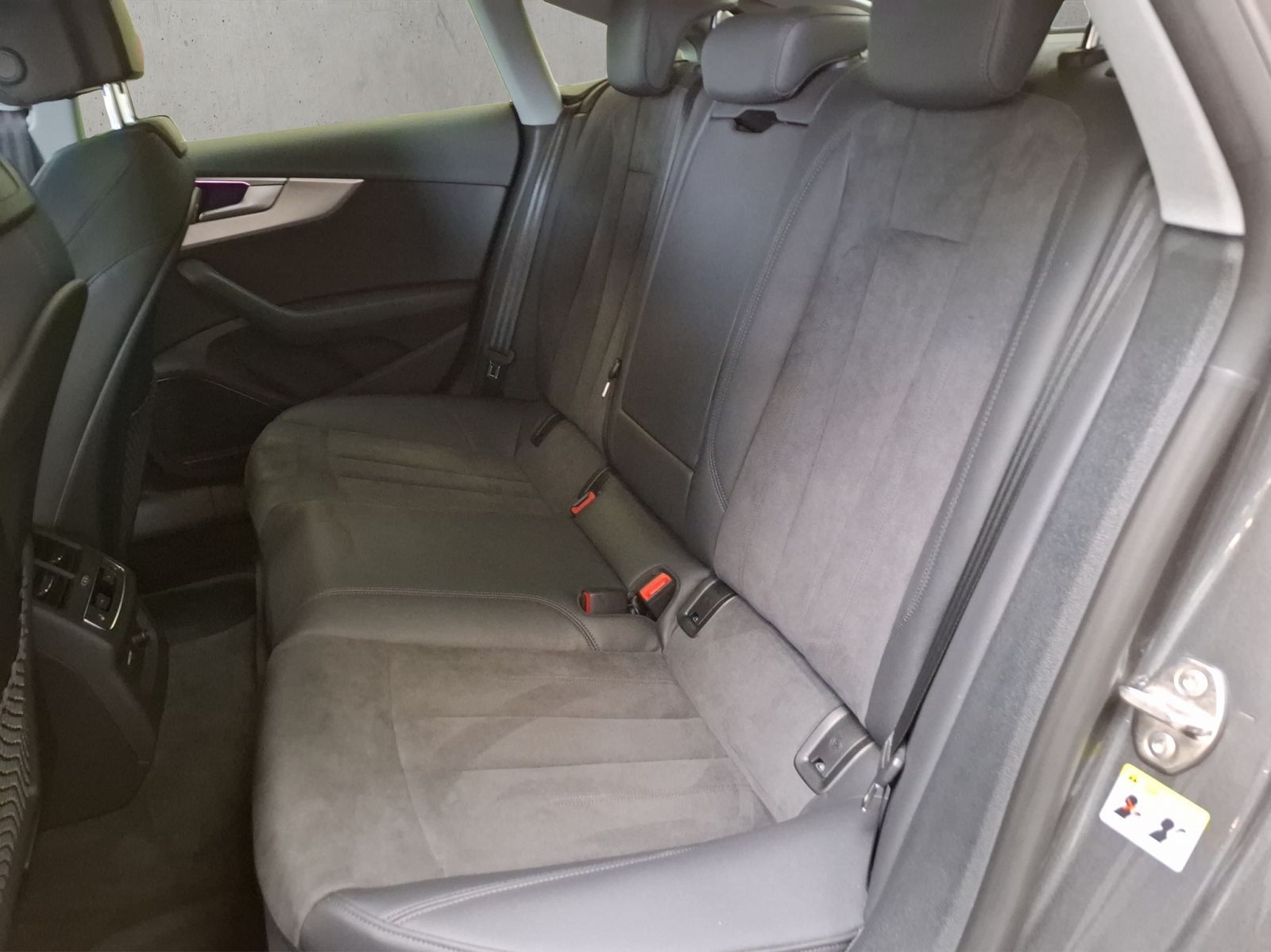 Audi A5 Sportback S line business 40 TDI quattro 150(