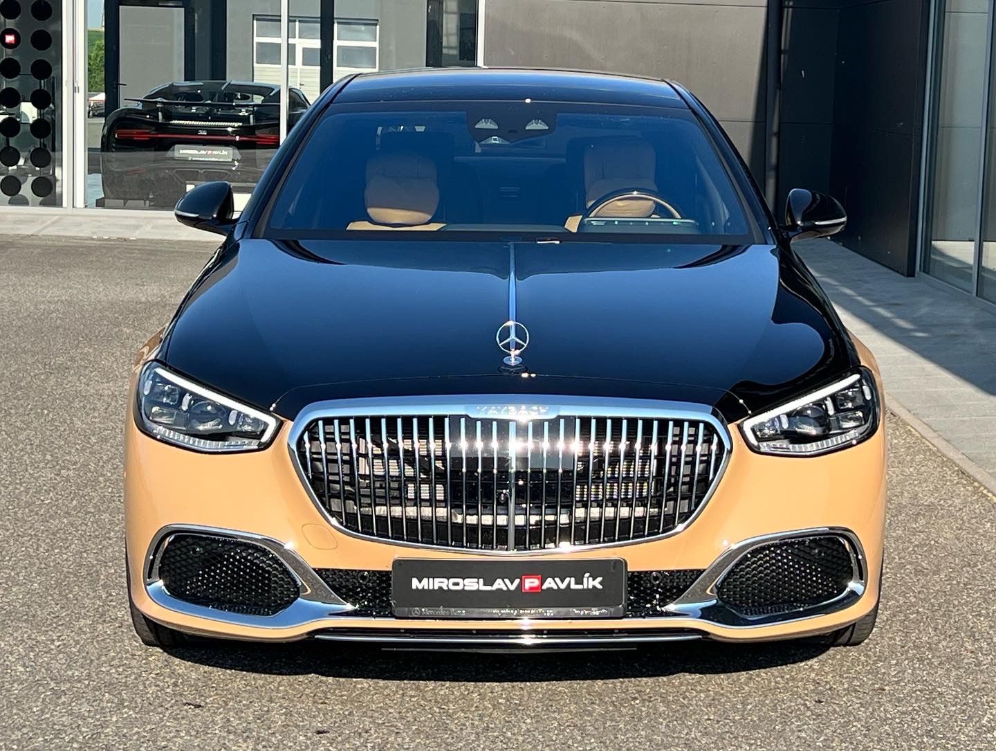 Mercedes-Benz S 680 Maybach - Samsaru's Car Outlet