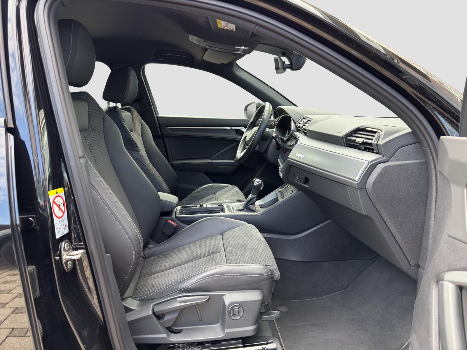 Audi Q3 Sportback 40 TDI quattro S line S tronic - Samsaru's Car Outlet
