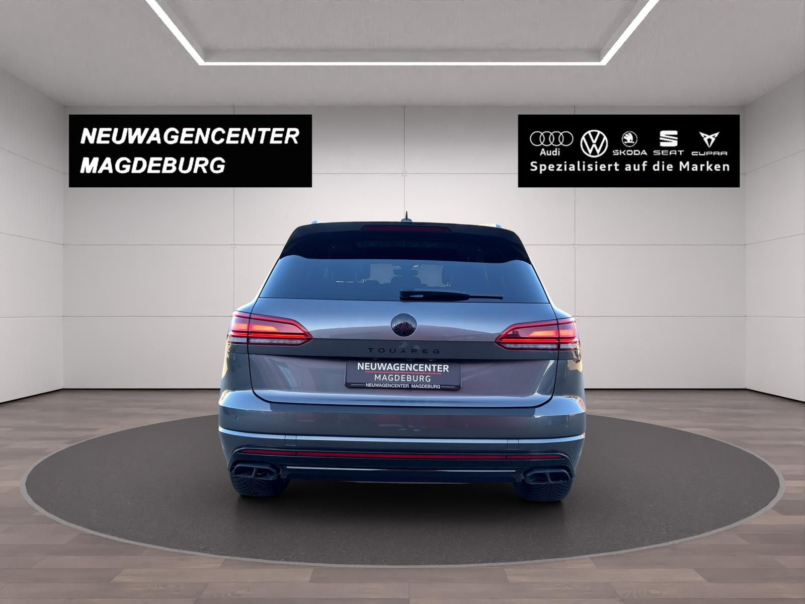 Volkswagen Touareg 3.0 V6 TDI R-LINE 4x4*LUFTFEDERUNG*PANO*