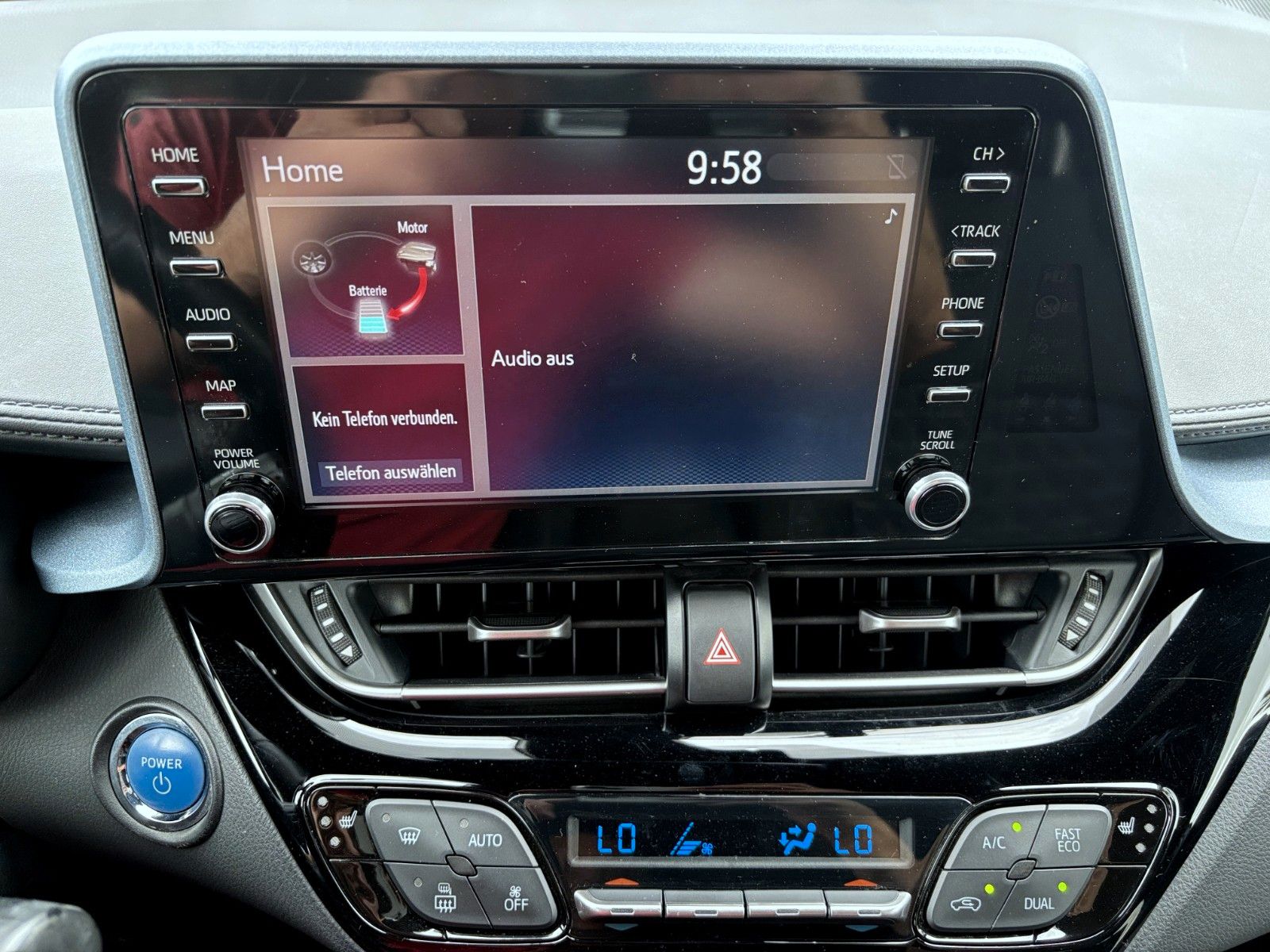 Toyota C-HR Hybrid - Samsaru's Car Outlet
