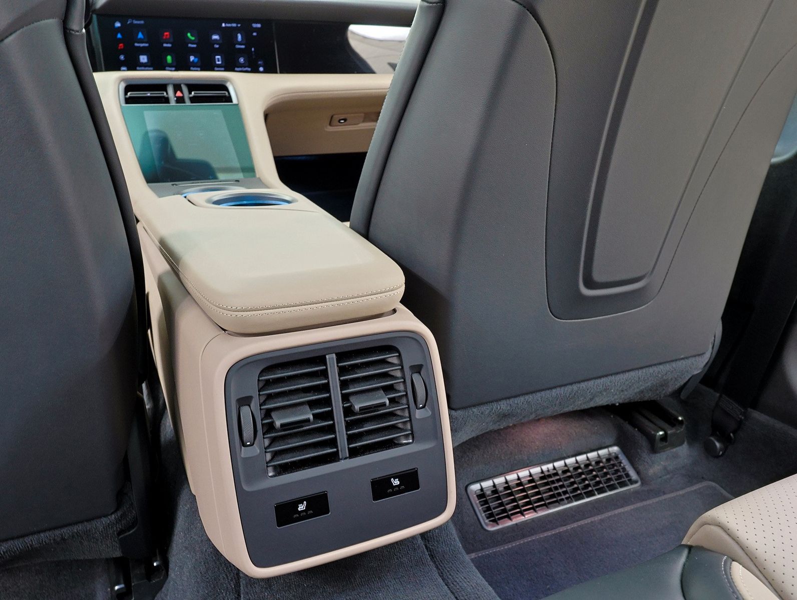 Porsche Taycan 4S