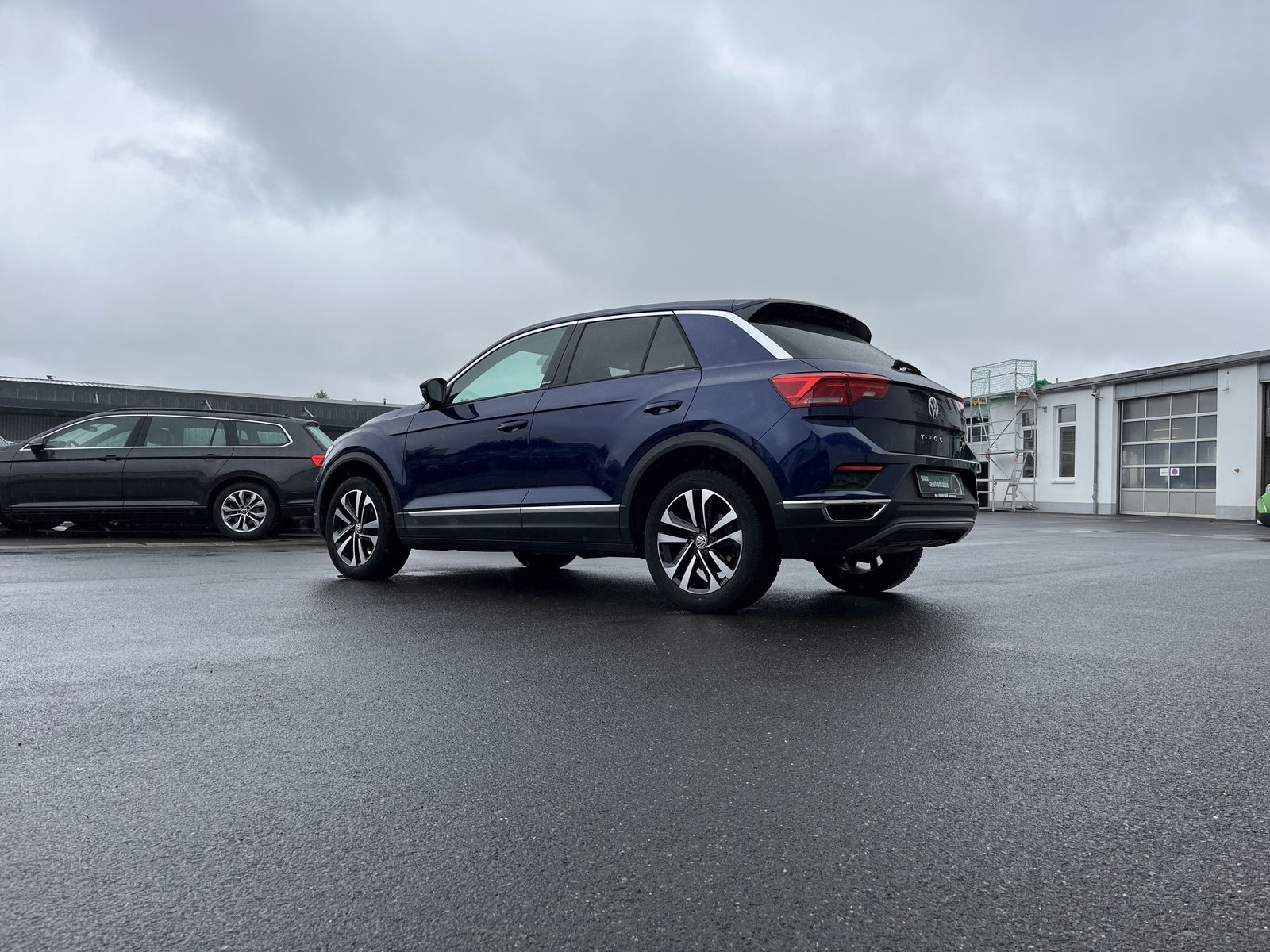 Volkswagen T-Roc 1.6 TDI UNITED - Samsaru's Car Outlet