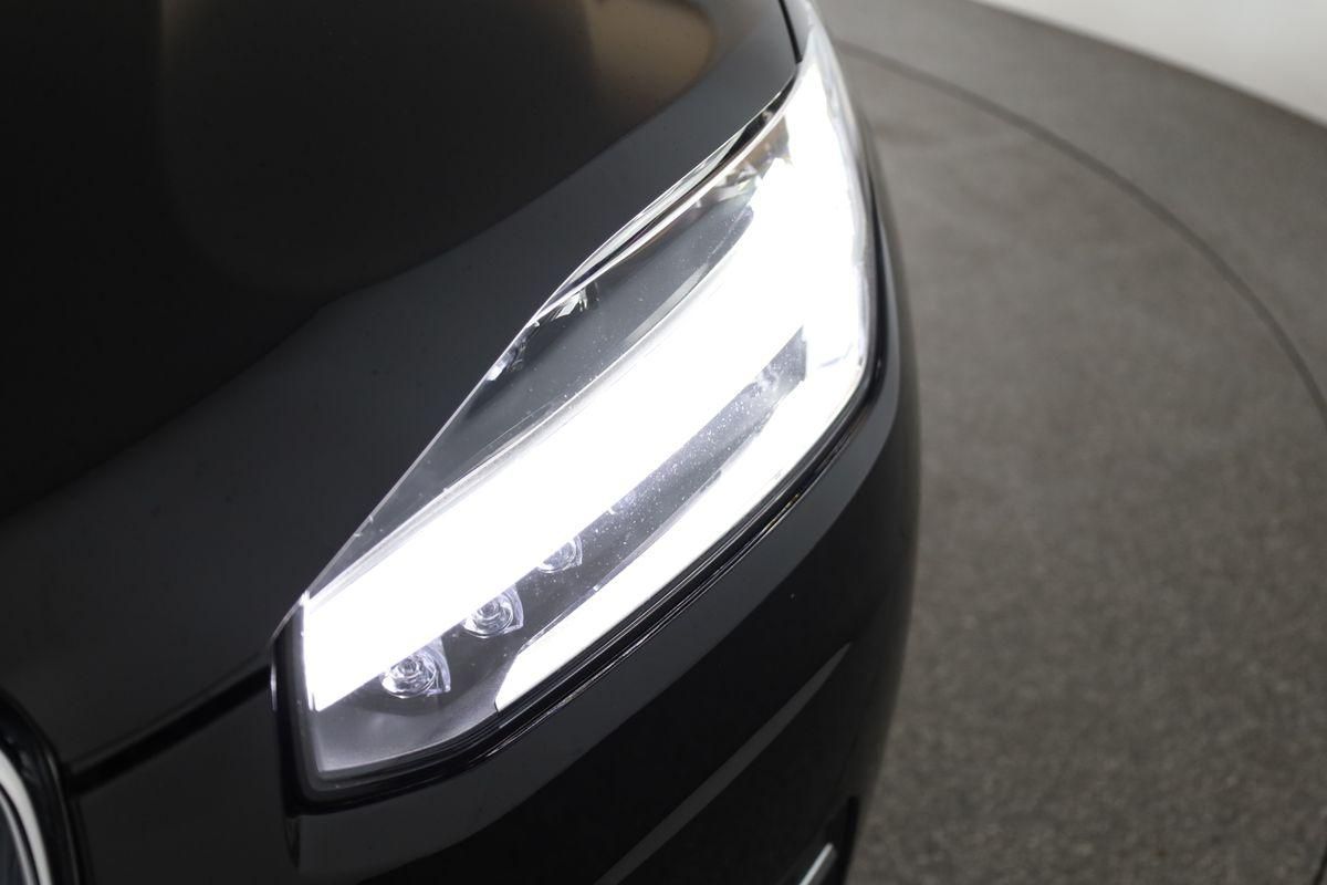 Volvo XC90 B5 AWD Plus Bright 7S LED Pano Navi AHK 22"