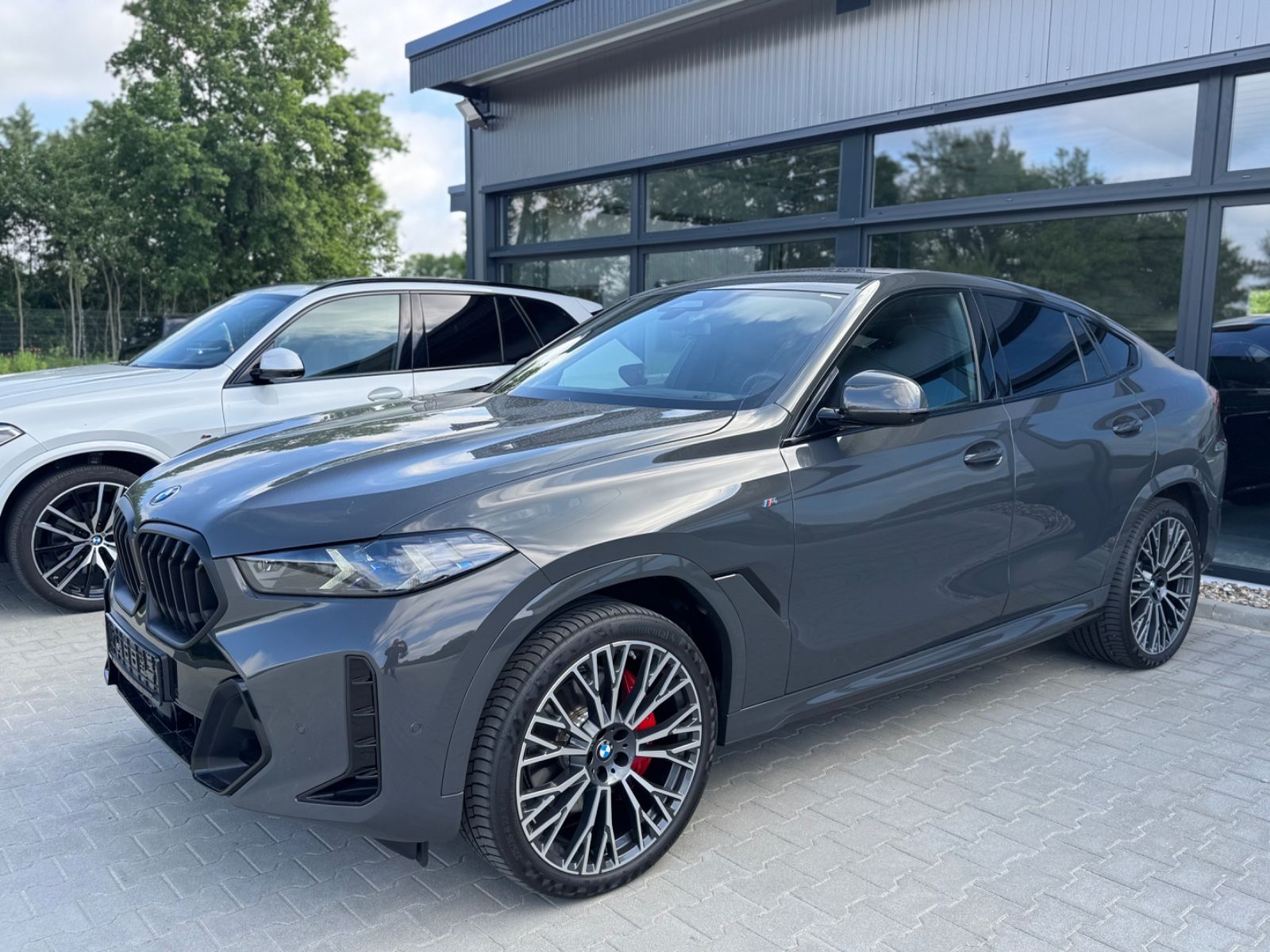 BMW X6 30d M Sport Pro - Samsaru's Car Outlet
