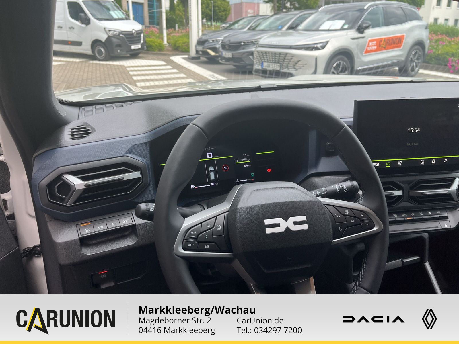 Dacia Duster Journey TCe 130 - Samsaru's Car Outlet