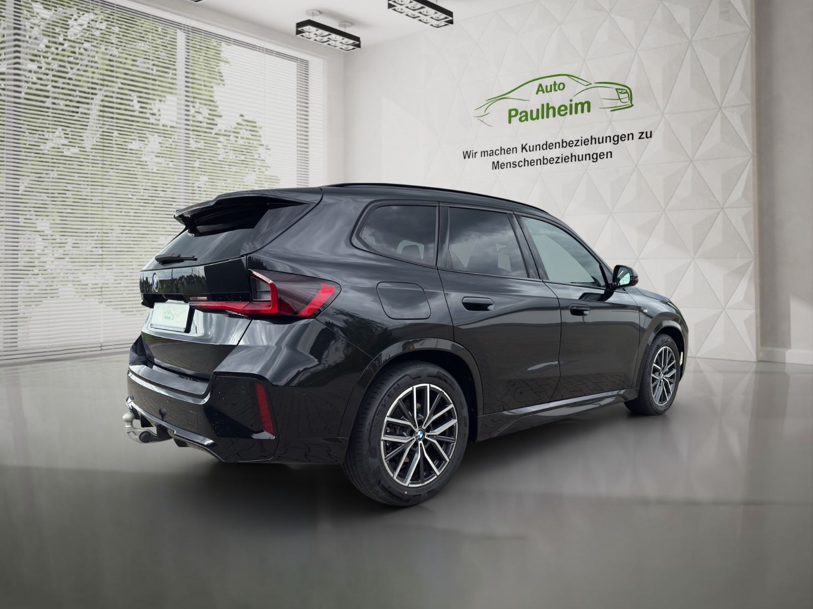 BMW X1 23 d xDrive M Sport - Samsaru's Car Outlet