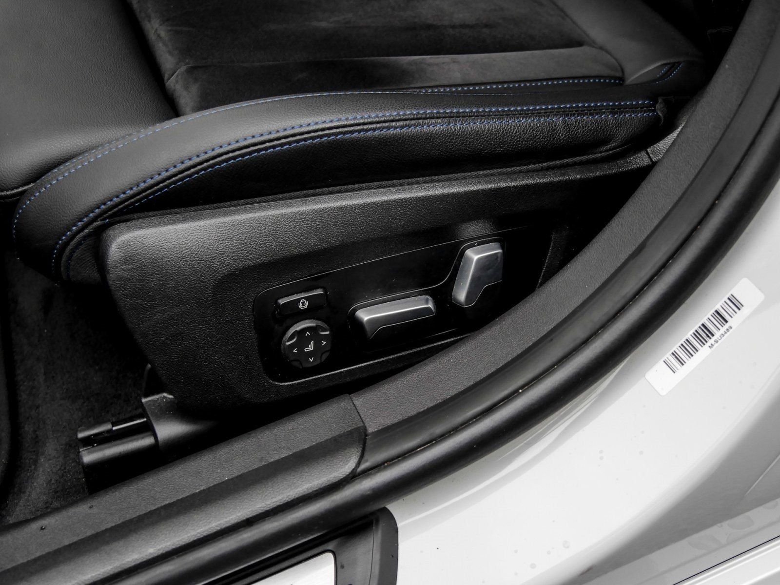 BMW 320d xDrive M SPORT+ACC+WIDESCREEN+KEYLESS+MEMOR