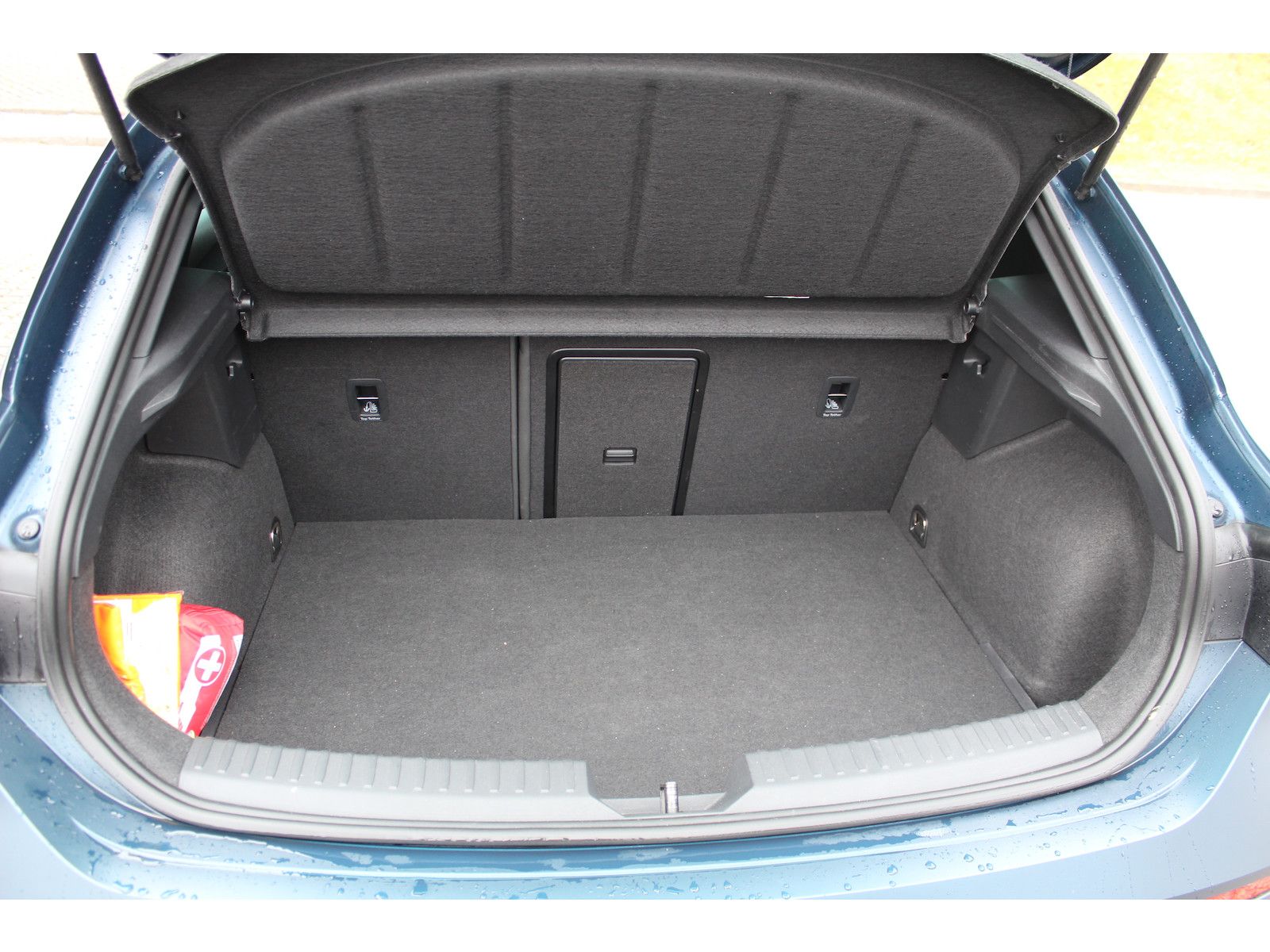 Cupra Leon VZ e-Hybrid - Samsaru's Car Outlet