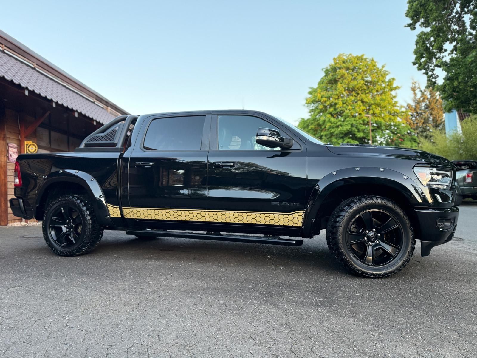 Dodge 4X4*V8*5.7*LPG*LED*BÜGEL*OFFROAD*LIFT*GARANTIE*
