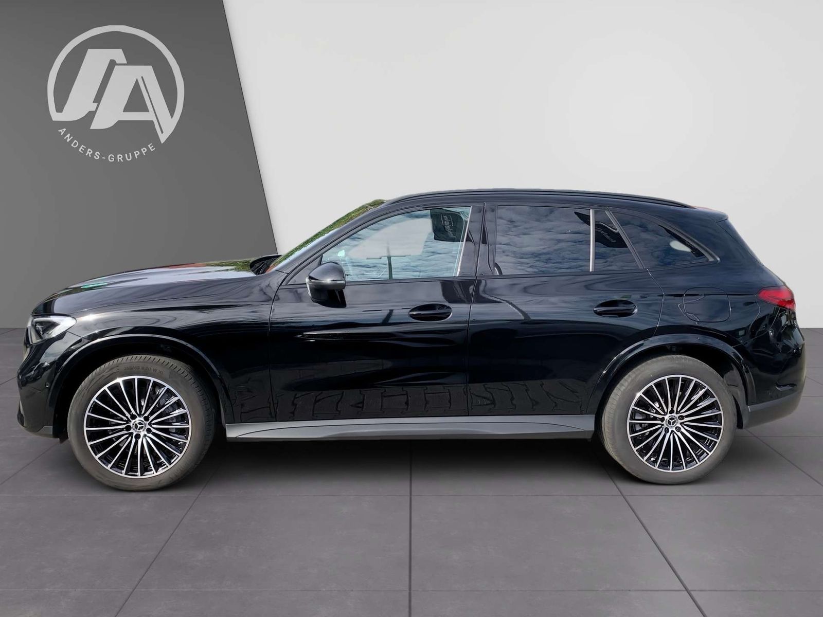 Mercedes-Benz GLC 300 de 4M AMG+MBUX+Pano+LED+AHK+Night+Kamera