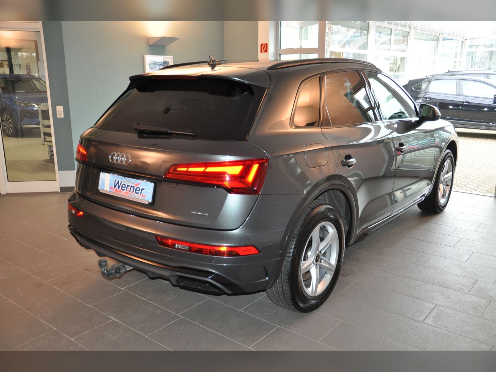 Audi Q5  50TFSIe S line quattro AHK Matrix Standklima