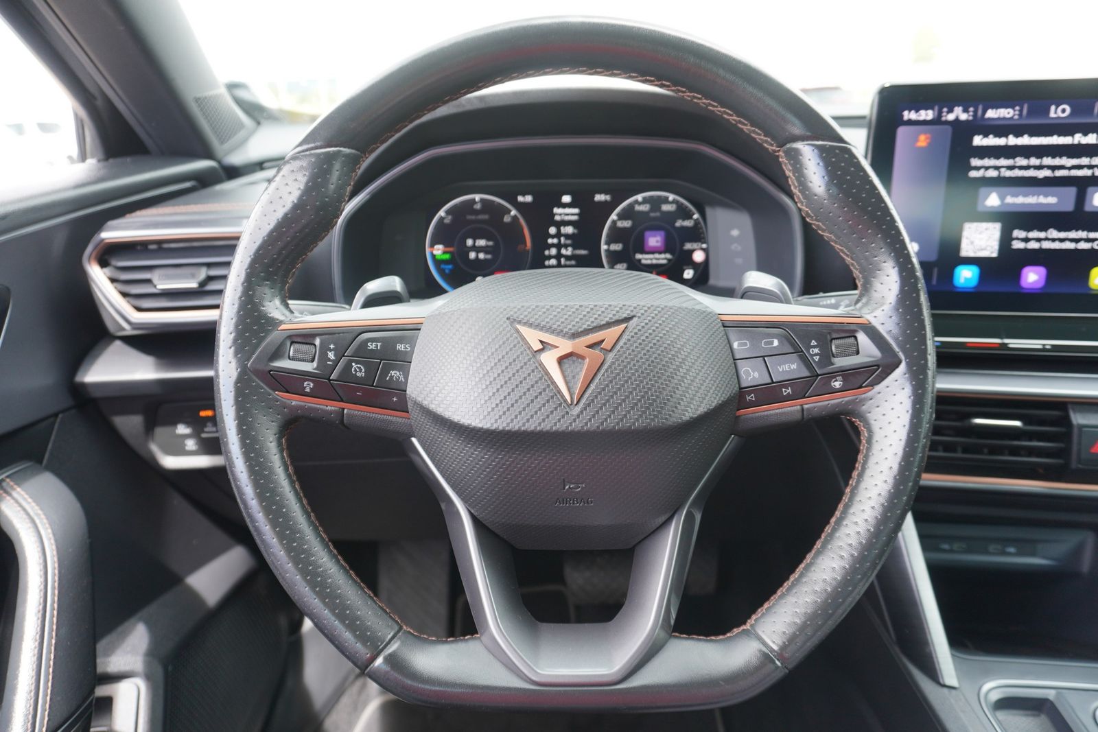 Cupra Formentor 1.4 e-HYBRID DSG - Samsaru's Car Outlet