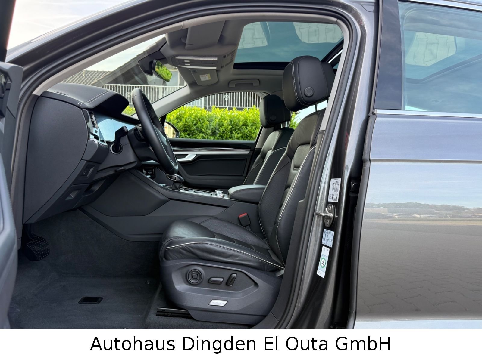 Volkswagen Touareg 3.0 TSI V6 eHybrid Elegance 4Motion