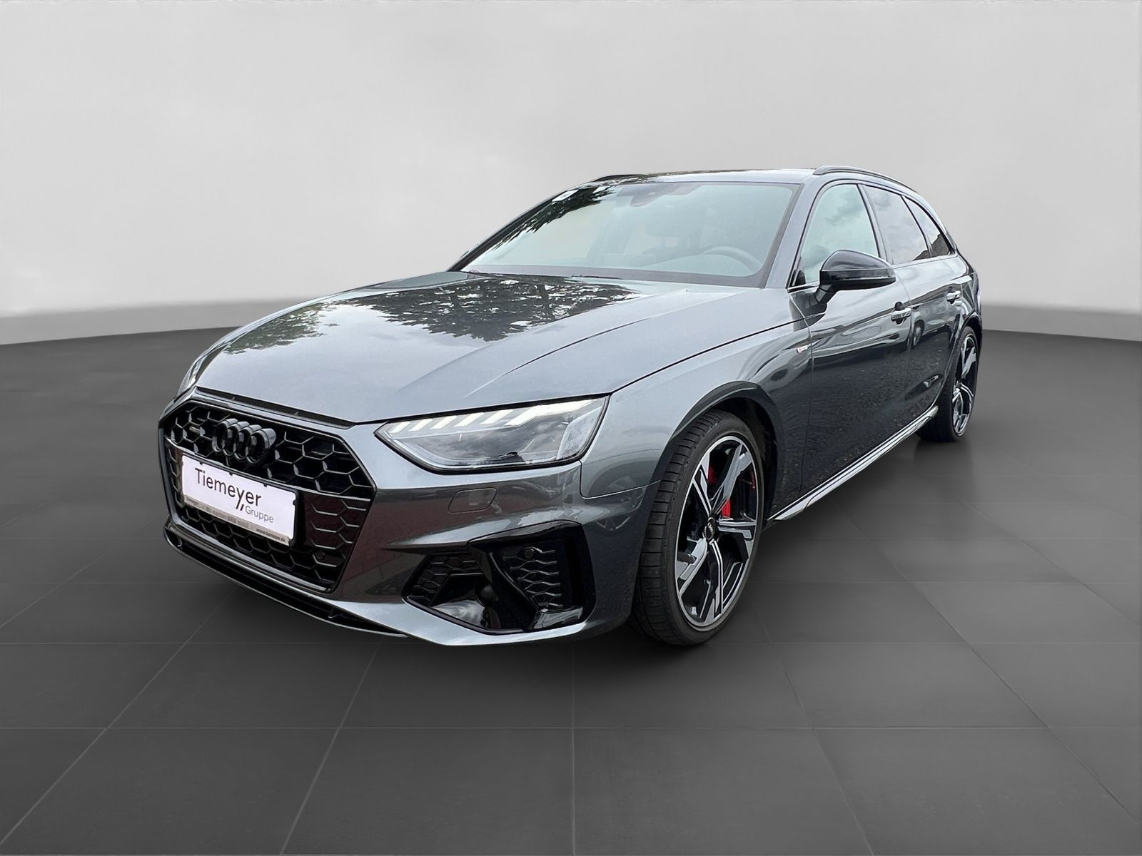 Audi A4 Avant 40 TFSI Q 2x S LINE MATRIX AHK LM19 KAM