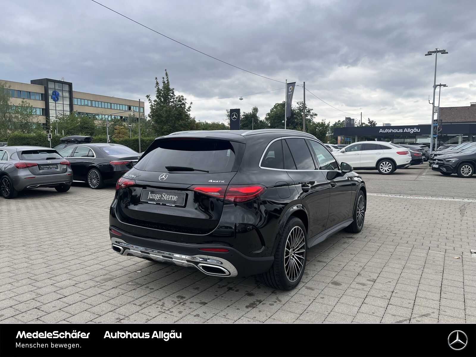 Mercedes-Benz GLC 220 d 4M AMG Distro AHK Memo Pano Burm