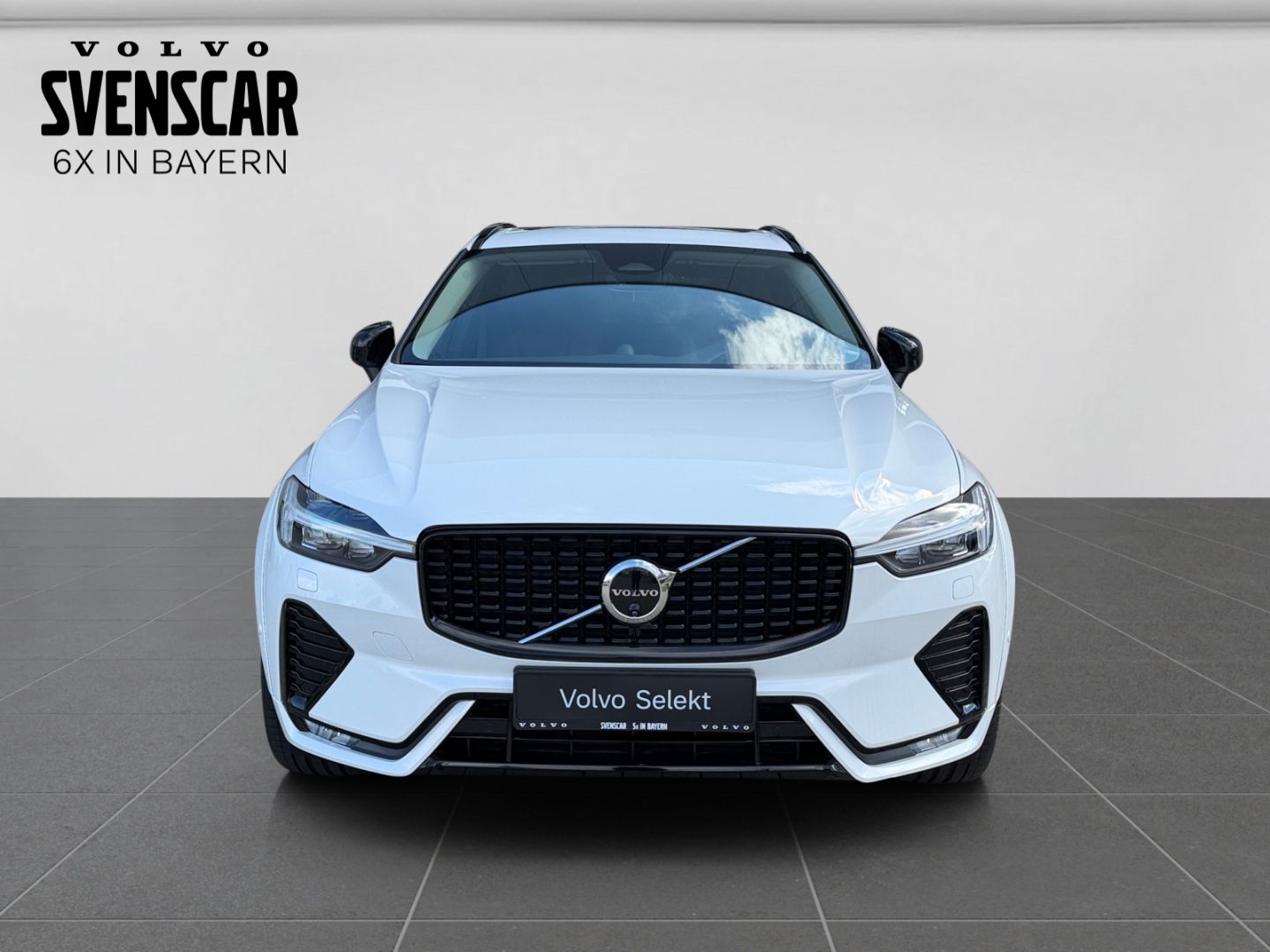 Volvo XC60 Ultra Dark AWD B5 Benzin EU6d HUD AD AHK Di