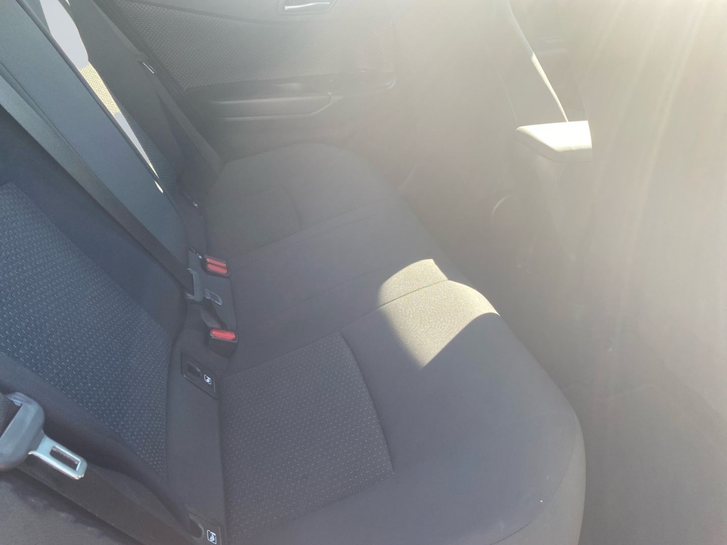 Toyota C-HR 1.8 Hybrid Flow - Samsaru's Car Outlet