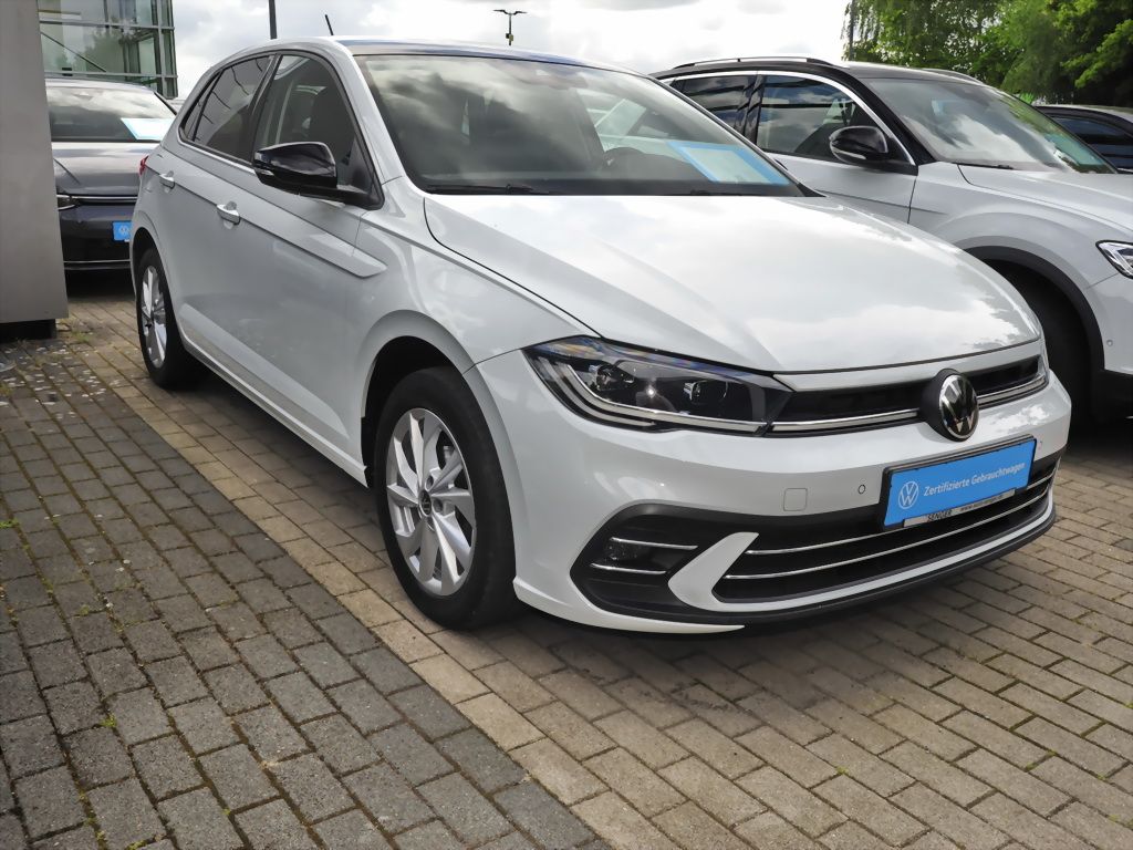 Volkswagen Polo 1.0 TSI Style DSG - Samsaru's Car Outlet