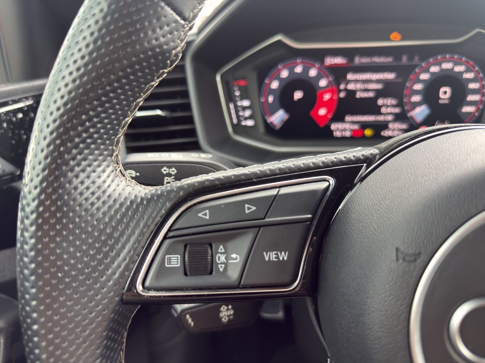 Audi A1 Sportback 1.0 TFSI S-LINE - Samsaru's Car Outlet