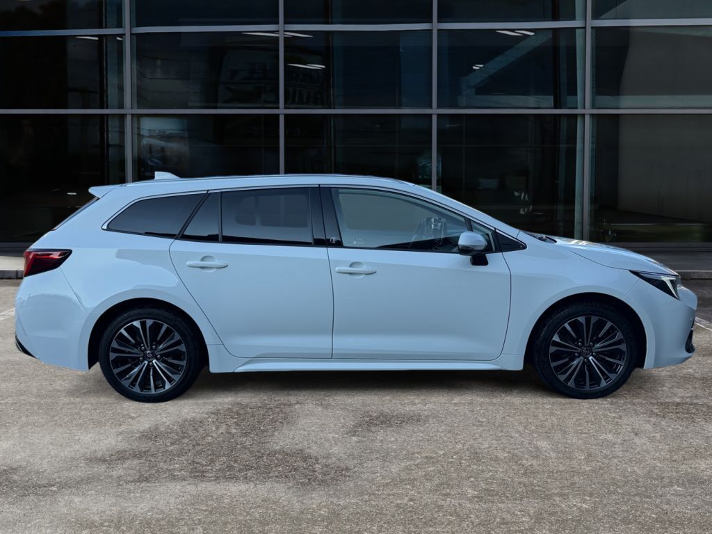 Toyota Corolla 1.8 Hybrid Touring Sports Team Deutschla