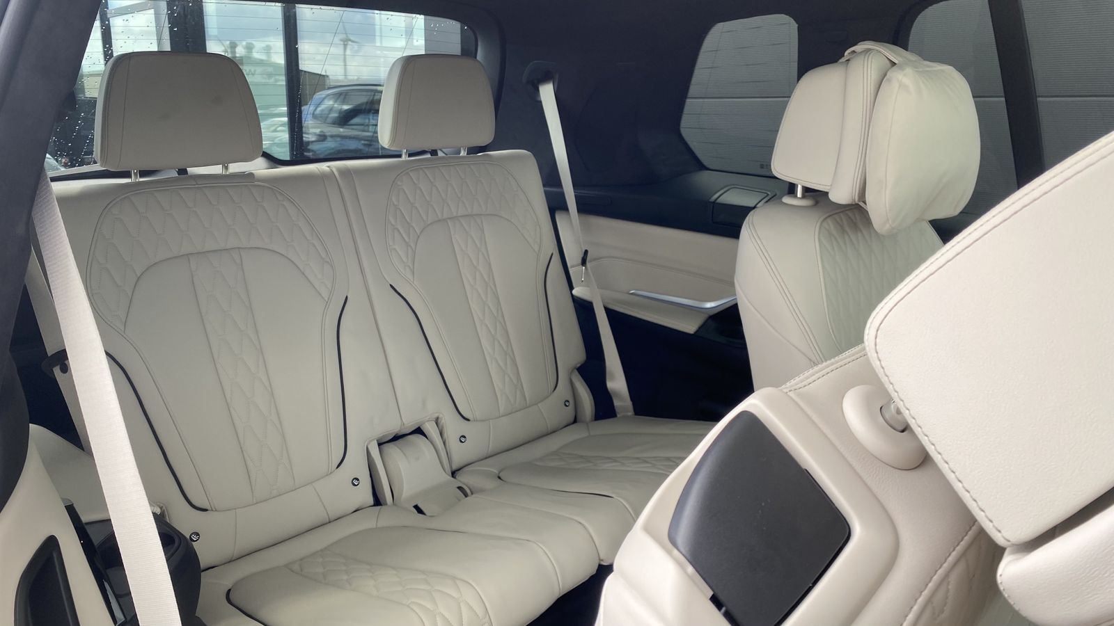 BMW X7 xDrive40i Inkl. € 1.190 Zubehörbonus* M Sport