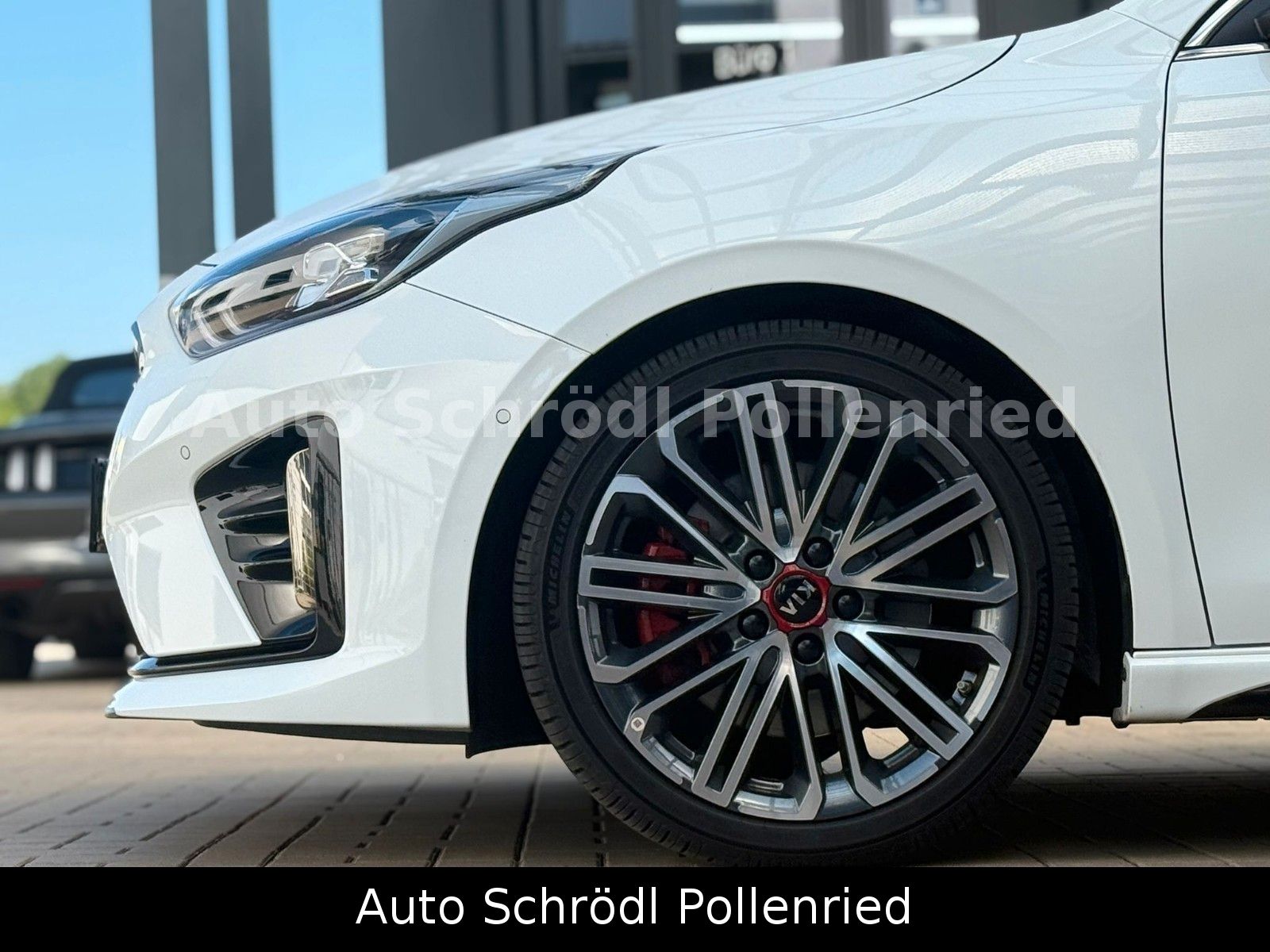 Kia Ceed GT 1.6 T-GDI DCT7 - Samsaru's Car Outlet