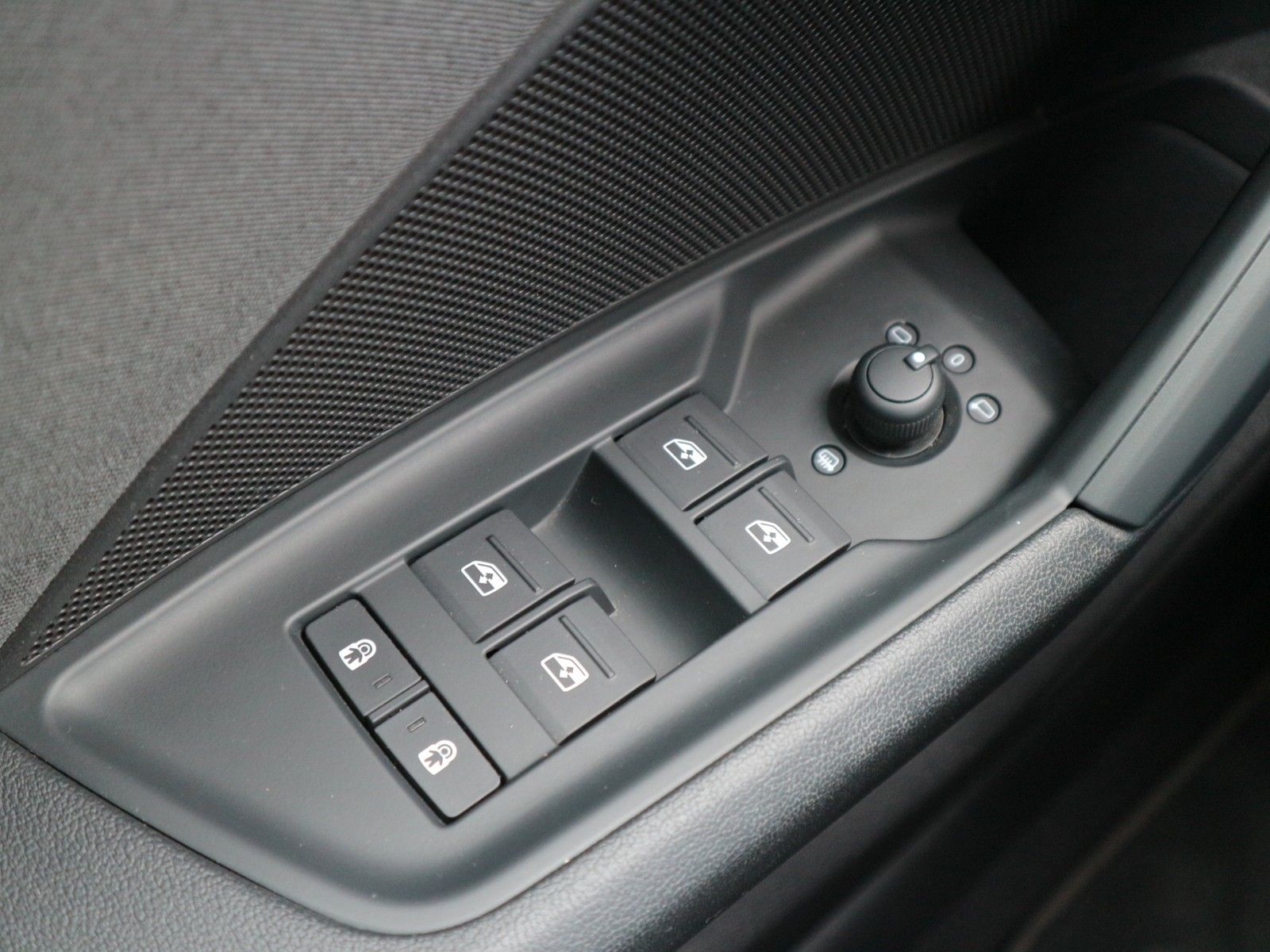 Audi A3 Sportback 30 2,0 TDI S line Matrix Pano VC