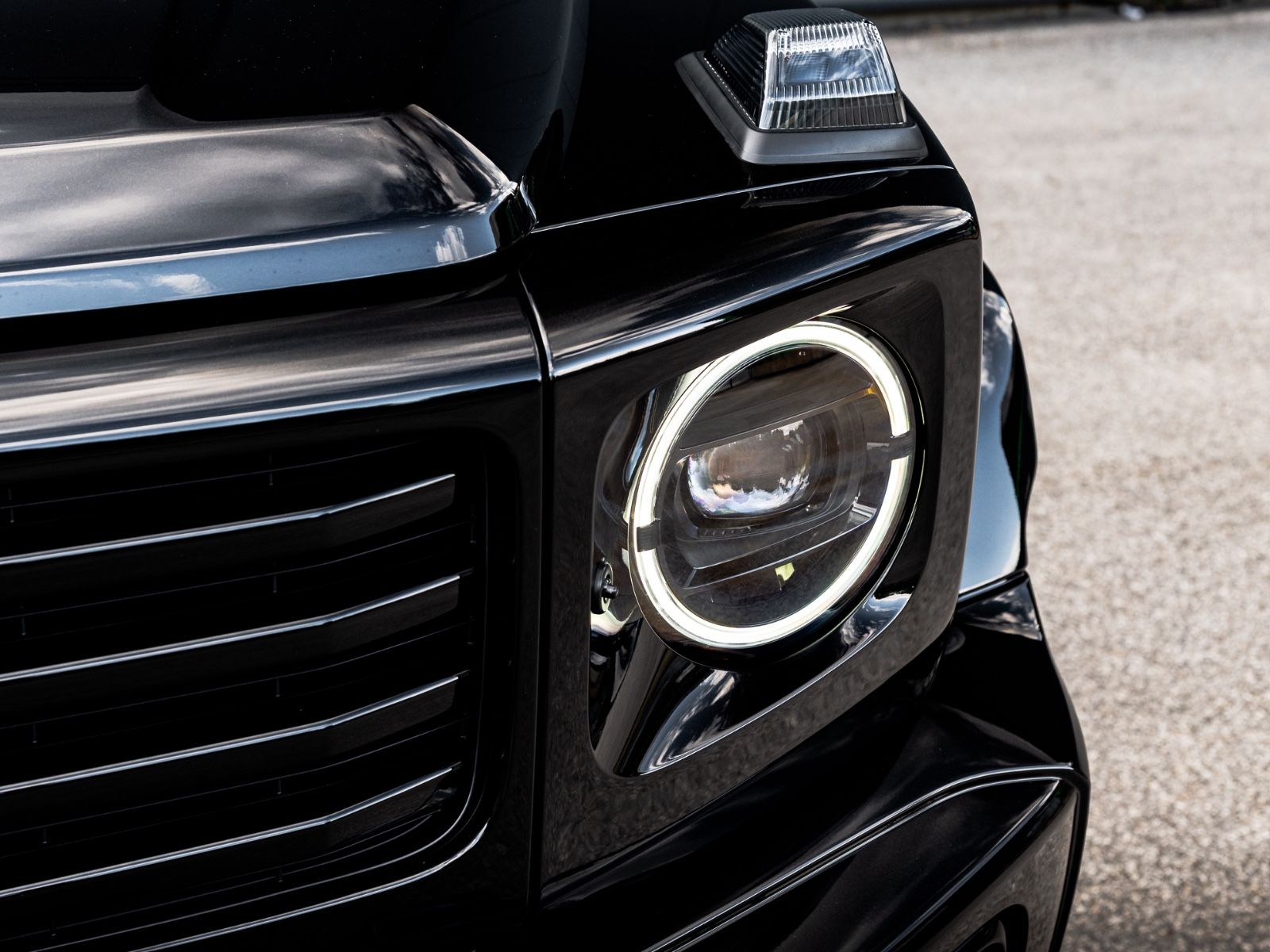 Mercedes-Benz G 450d AMG LINE - Samsaru's Car Outlet