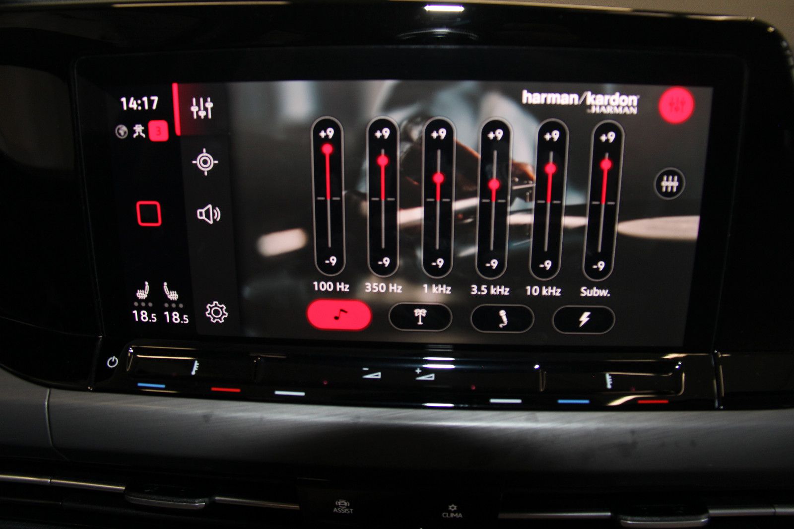 Volkswagen Golf 8 Var.Style 2.0 TDI DSG - Samsaru's Car Outlet