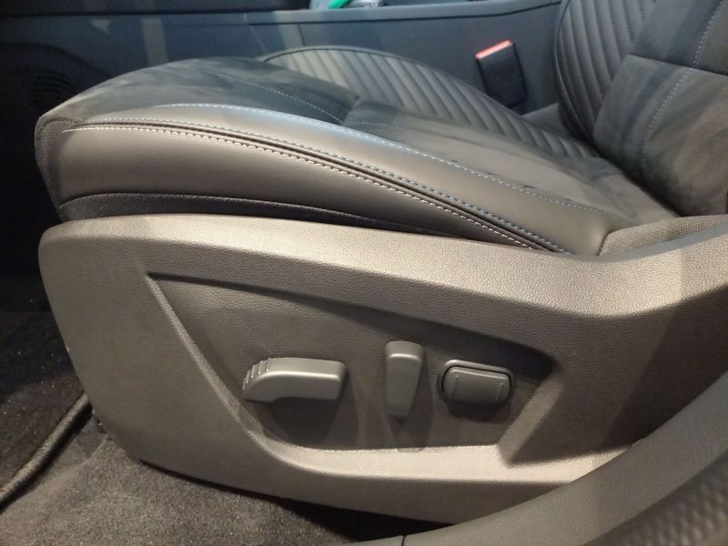 Renault ARKANA Esprit Alpine Mild Hybrid - Samsaru's Car Outlet